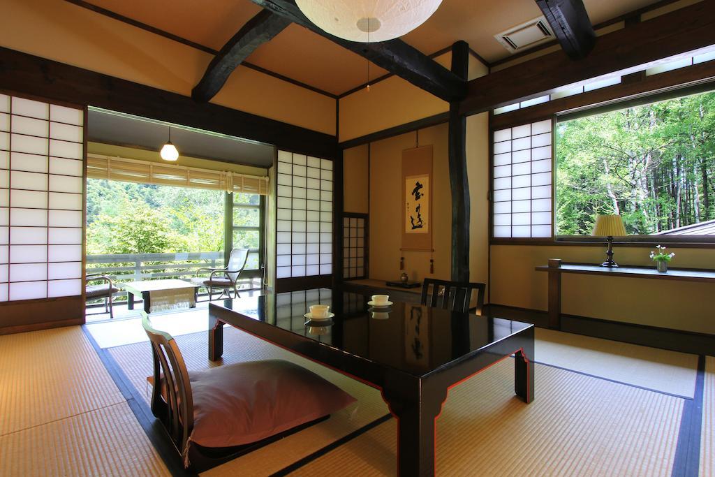 Konashi No Yu Sasaya Hotel Macumoto Szoba fotó